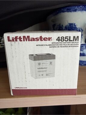Lift Master - 485LM Integrated Battery Backup - White